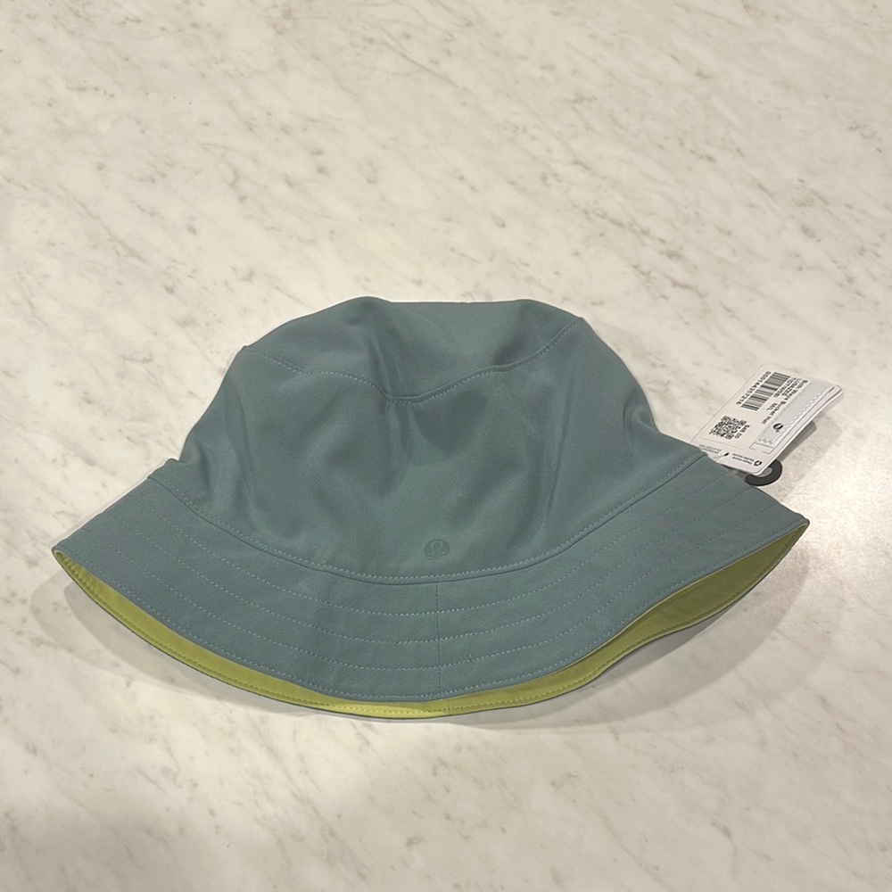 Lululemon Both Ways Bucket Hat M/L